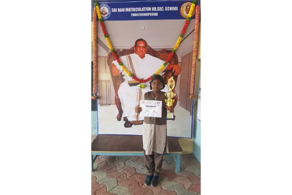 Our student P.Ragavarthiny VII Std won First Prize in the event of single stick in Senganthal silambam kalai kodam in Zonal level competition held at Govt.High School, Manojipatti, Thanjavur on 10.06.2022.